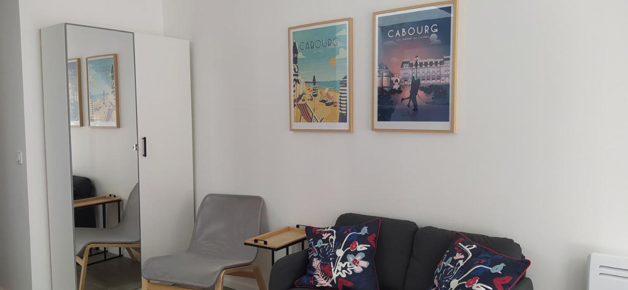 Charmant Et Lumineux Logement, Au Coeur De Cabourg Eksteriør billede